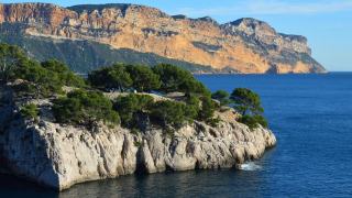 Cassis, un vignoble entre calanques et cap Canaille